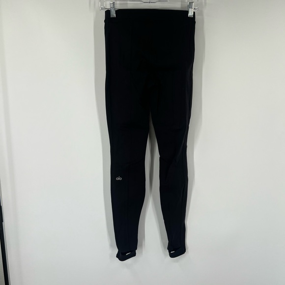 Alo Yoga Airbrush High-Waist Enso Leggings in Black - Picture 5 of 7